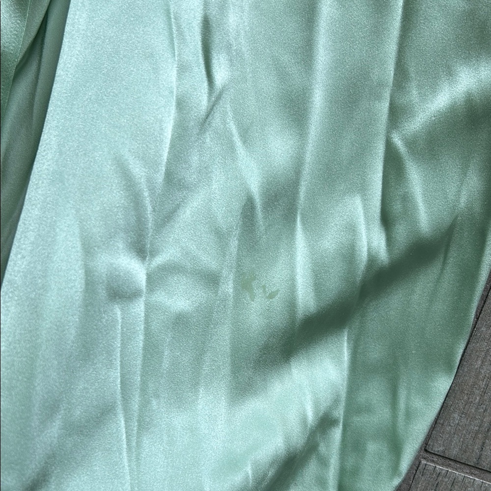 SER.O.YA Green Ruffled Buttoned Blouse - Picture 4 of 6